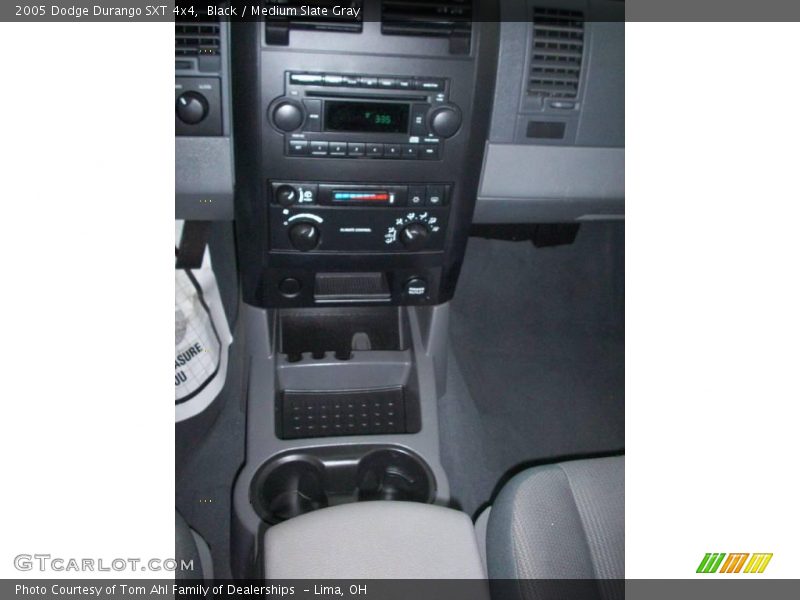 Black / Medium Slate Gray 2005 Dodge Durango SXT 4x4
