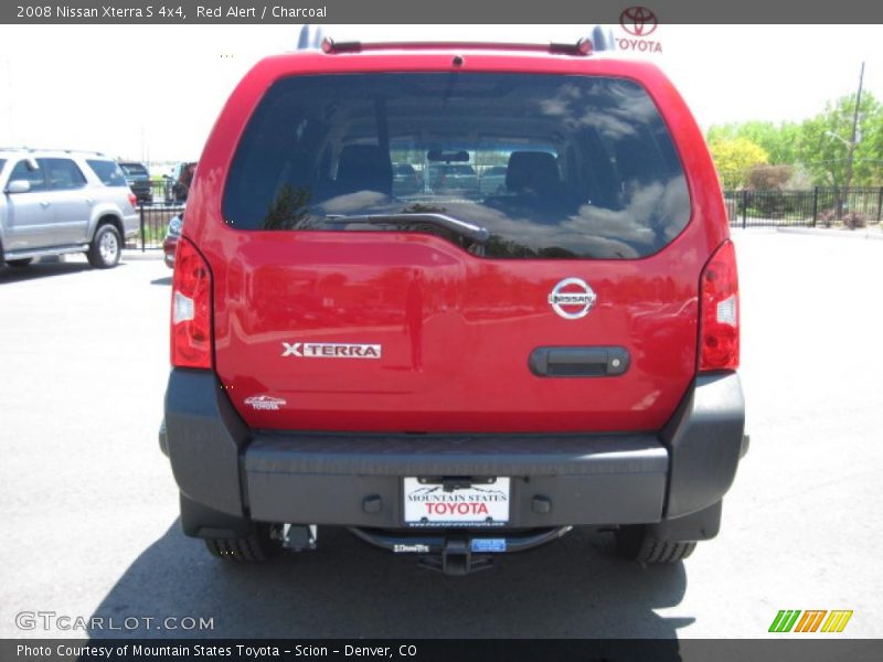 Red Alert / Charcoal 2008 Nissan Xterra S 4x4