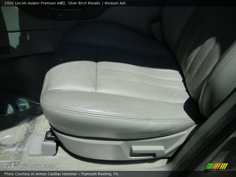 Silver Birch Metallic / Medium Ash 2003 Lincoln Aviator Premium AWD