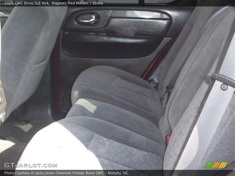 Magnetic Red Metallic / Ebony 2005 GMC Envoy SLE 4x4