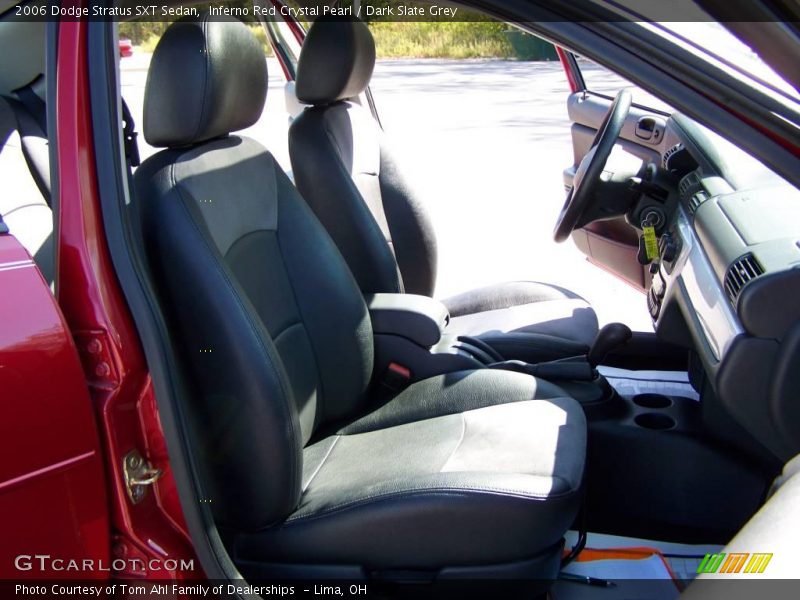 Inferno Red Crystal Pearl / Dark Slate Grey 2006 Dodge Stratus SXT Sedan