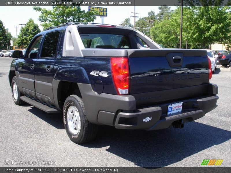 Dark Blue Metallic / Gray/Dark Charcoal 2006 Chevrolet Avalanche LS 4x4