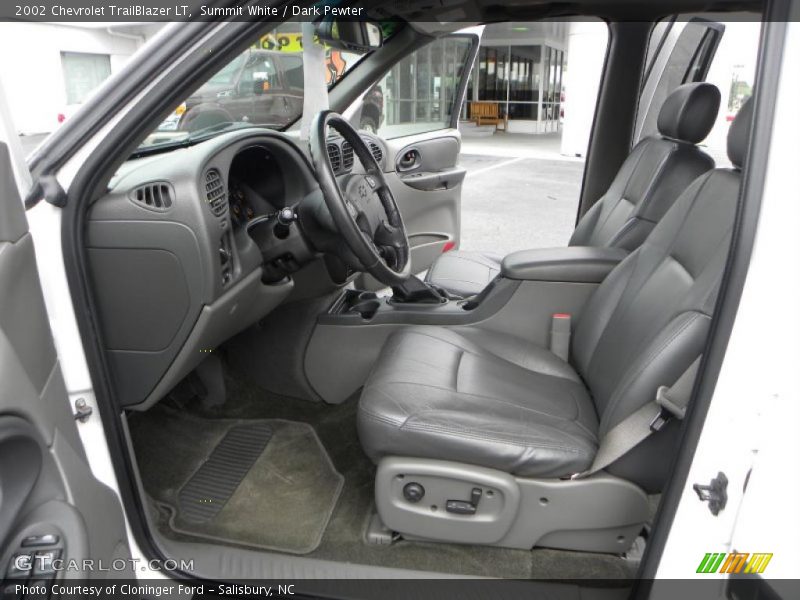 Summit White / Dark Pewter 2002 Chevrolet TrailBlazer LT