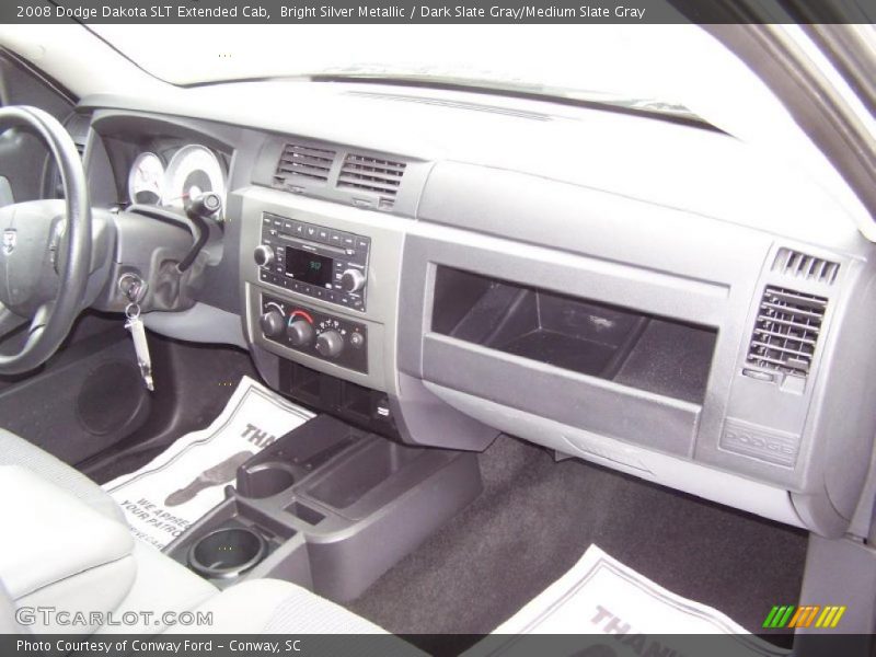 Bright Silver Metallic / Dark Slate Gray/Medium Slate Gray 2008 Dodge Dakota SLT Extended Cab