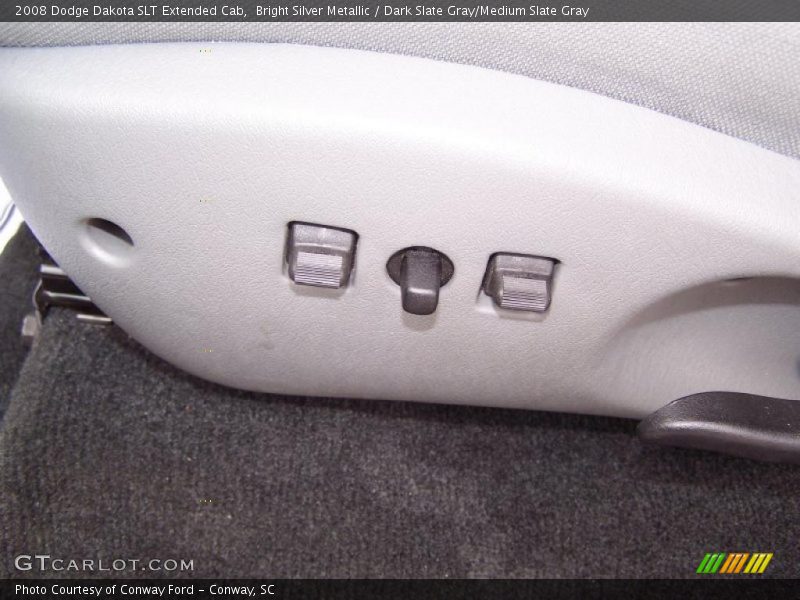 Bright Silver Metallic / Dark Slate Gray/Medium Slate Gray 2008 Dodge Dakota SLT Extended Cab