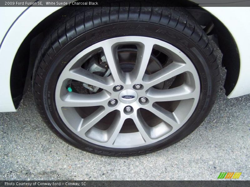 White Suede / Charcoal Black 2009 Ford Fusion SE