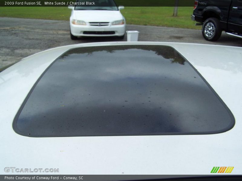 White Suede / Charcoal Black 2009 Ford Fusion SE