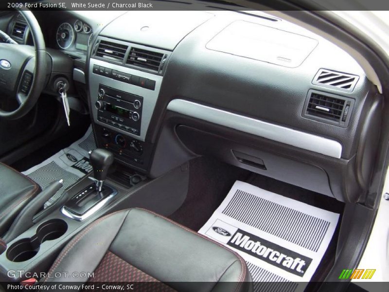 White Suede / Charcoal Black 2009 Ford Fusion SE