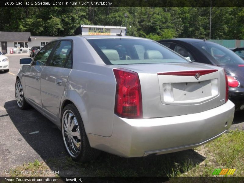 Light Platinum / Light Gray/Ebony 2005 Cadillac CTS Sedan