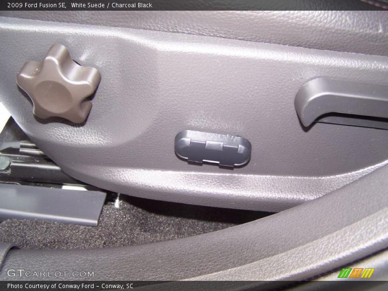 White Suede / Charcoal Black 2009 Ford Fusion SE