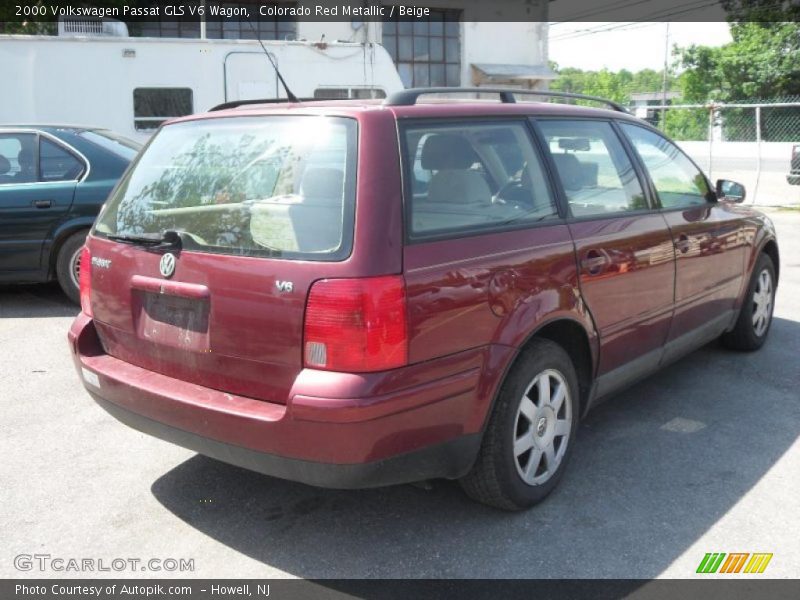 Colorado Red Metallic / Beige 2000 Volkswagen Passat GLS V6 Wagon