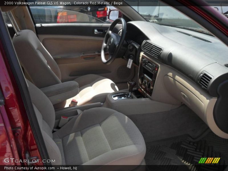 Colorado Red Metallic / Beige 2000 Volkswagen Passat GLS V6 Wagon