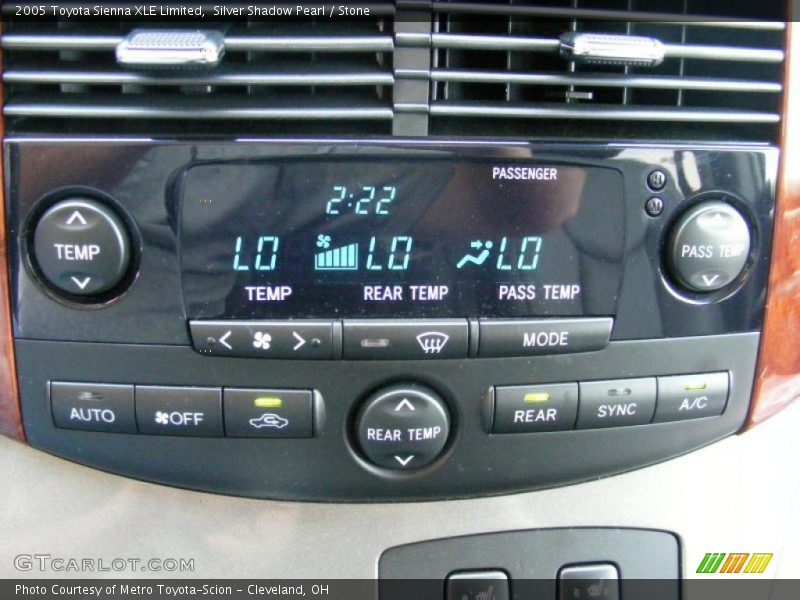 Silver Shadow Pearl / Stone 2005 Toyota Sienna XLE Limited