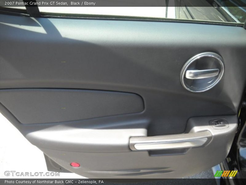 Black / Ebony 2007 Pontiac Grand Prix GT Sedan