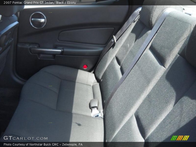 Black / Ebony 2007 Pontiac Grand Prix GT Sedan