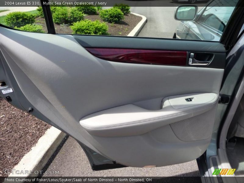 Mystic Sea Green Opalescent / Ivory 2004 Lexus ES 330