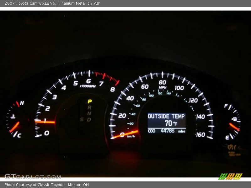 Titanium Metallic / Ash 2007 Toyota Camry XLE V6
