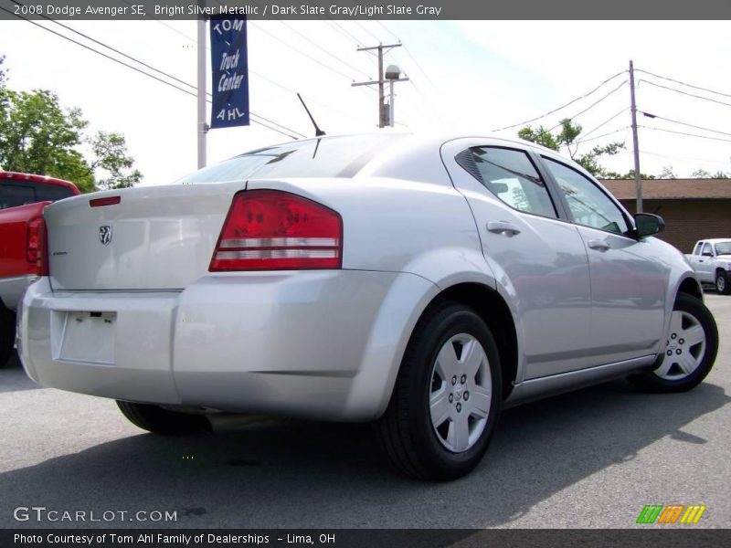 Bright Silver Metallic / Dark Slate Gray/Light Slate Gray 2008 Dodge Avenger SE