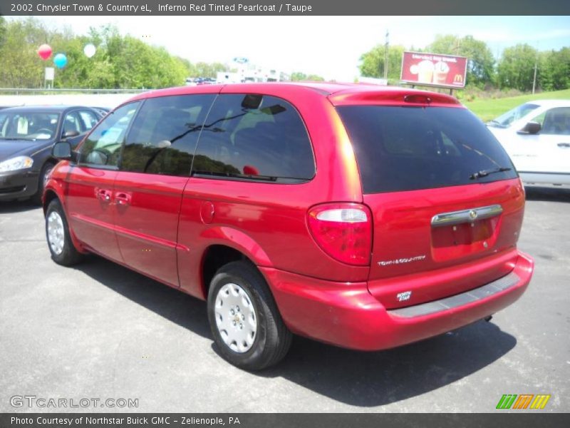 Inferno Red Tinted Pearlcoat / Taupe 2002 Chrysler Town & Country eL