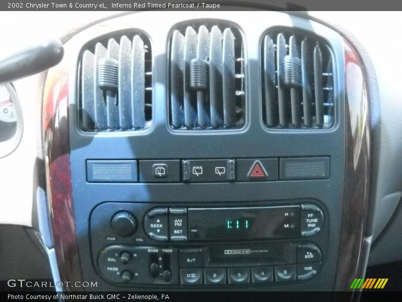 Inferno Red Tinted Pearlcoat / Taupe 2002 Chrysler Town & Country eL