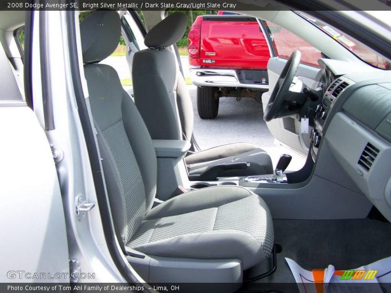 Bright Silver Metallic / Dark Slate Gray/Light Slate Gray 2008 Dodge Avenger SE