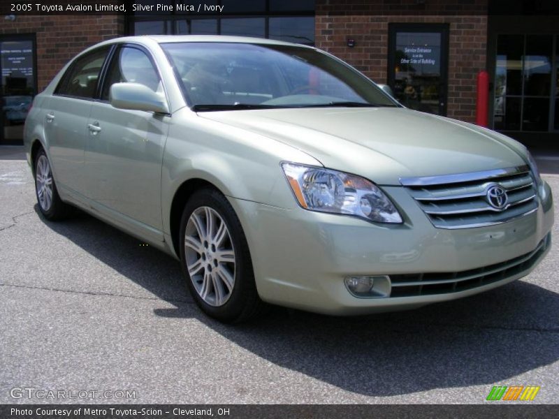 Silver Pine Mica / Ivory 2005 Toyota Avalon Limited