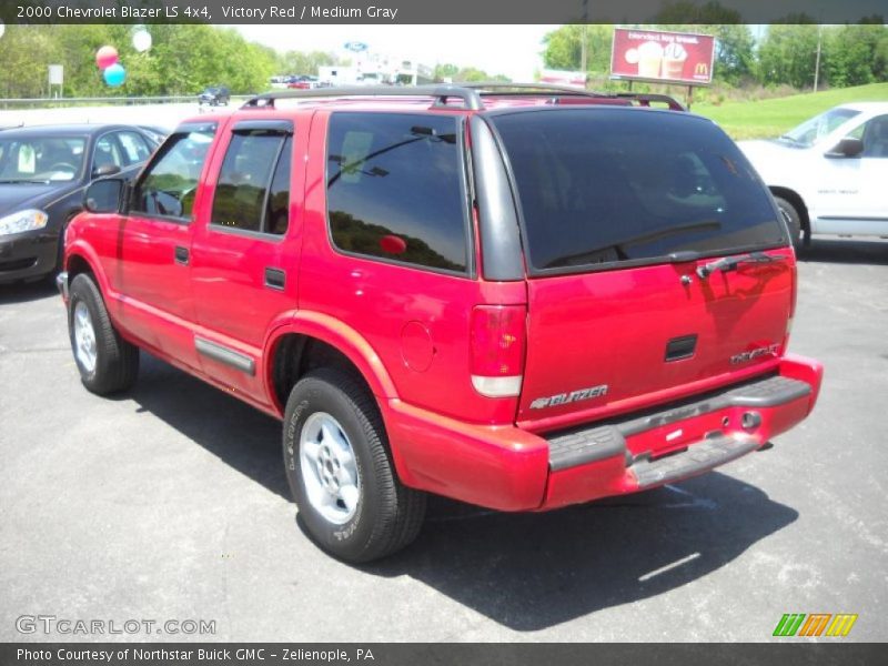 Victory Red / Medium Gray 2000 Chevrolet Blazer LS 4x4