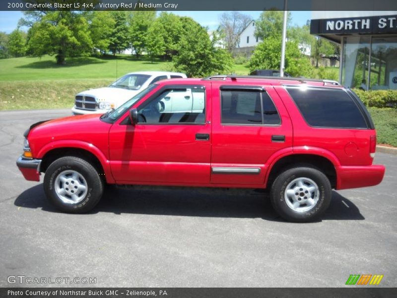 Victory Red / Medium Gray 2000 Chevrolet Blazer LS 4x4