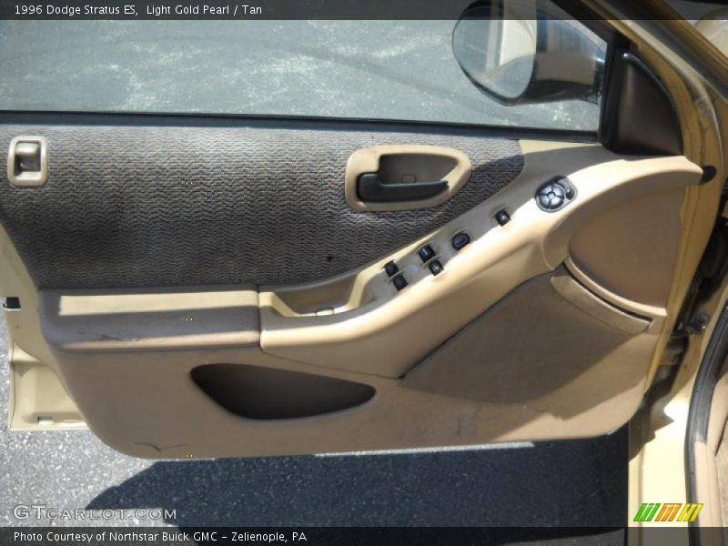 Light Gold Pearl / Tan 1996 Dodge Stratus ES