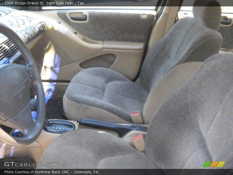 Light Gold Pearl / Tan 1996 Dodge Stratus ES