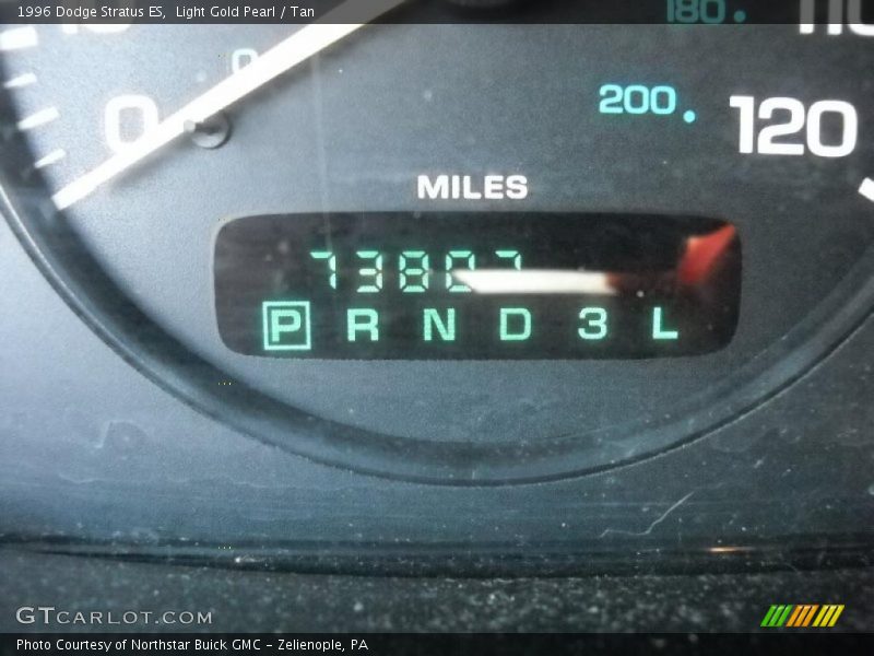 Light Gold Pearl / Tan 1996 Dodge Stratus ES