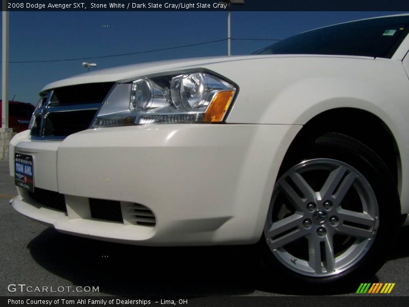 Stone White / Dark Slate Gray/Light Slate Gray 2008 Dodge Avenger SXT