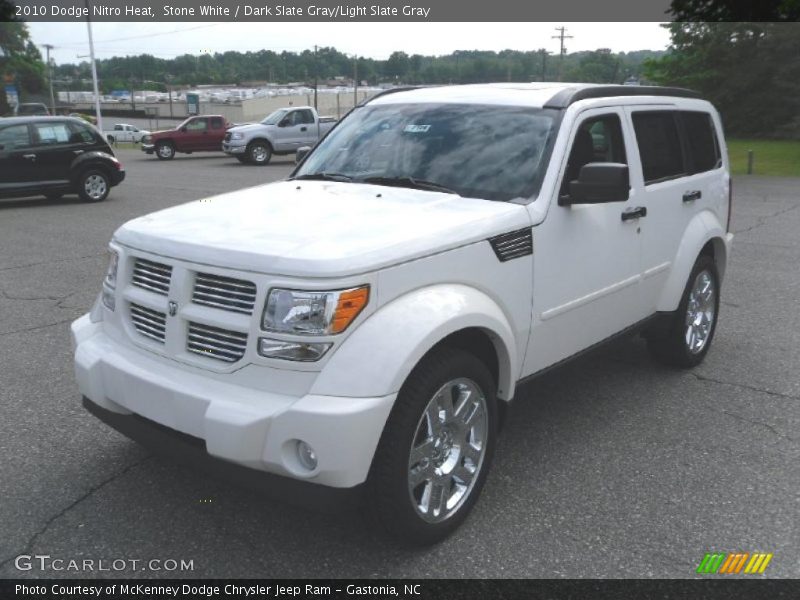 Stone White / Dark Slate Gray/Light Slate Gray 2010 Dodge Nitro Heat