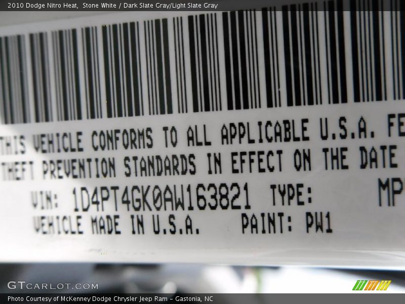 Stone White / Dark Slate Gray/Light Slate Gray 2010 Dodge Nitro Heat