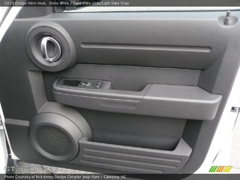 Stone White / Dark Slate Gray/Light Slate Gray 2010 Dodge Nitro Heat