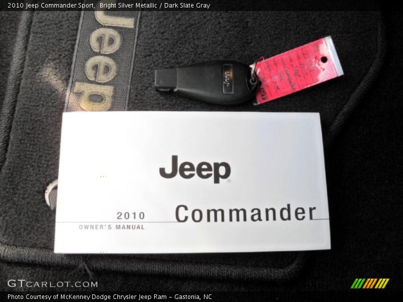 Bright Silver Metallic / Dark Slate Gray 2010 Jeep Commander Sport