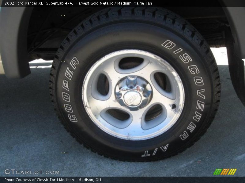 Harvest Gold Metallic / Medium Prairie Tan 2002 Ford Ranger XLT SuperCab 4x4