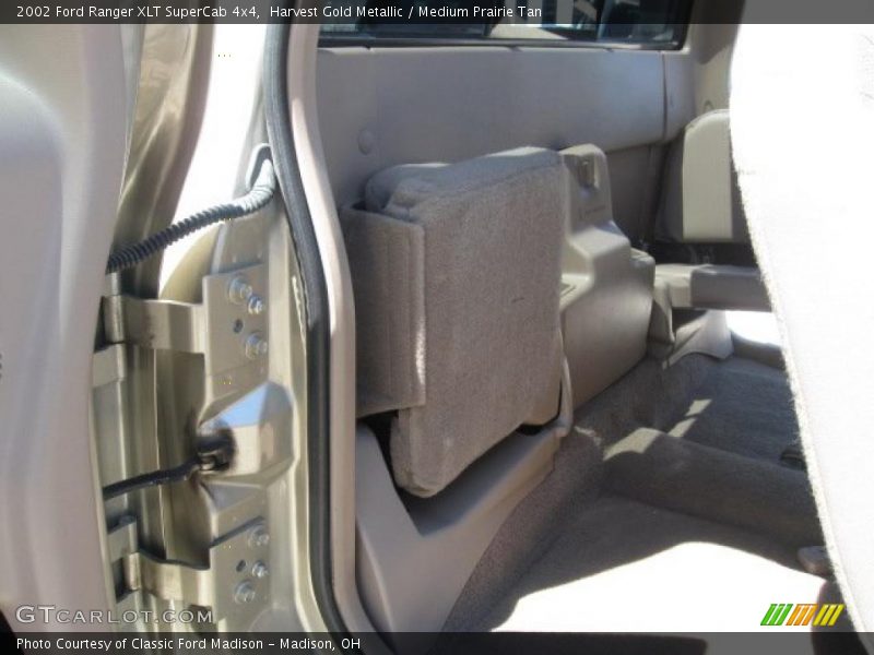 Harvest Gold Metallic / Medium Prairie Tan 2002 Ford Ranger XLT SuperCab 4x4