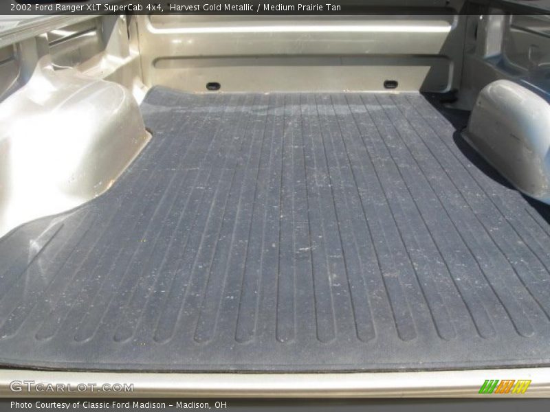 Harvest Gold Metallic / Medium Prairie Tan 2002 Ford Ranger XLT SuperCab 4x4