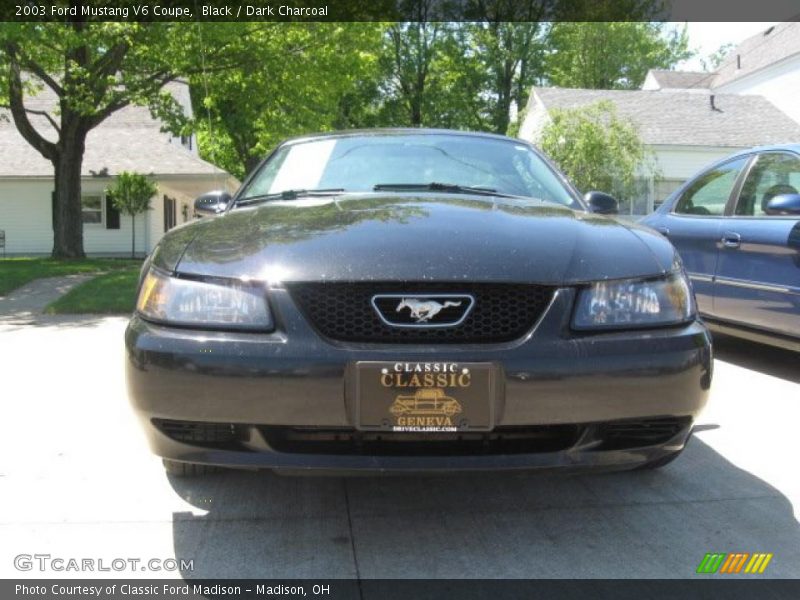Black / Dark Charcoal 2003 Ford Mustang V6 Coupe