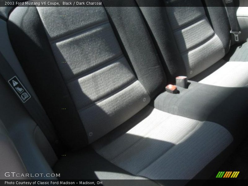 Black / Dark Charcoal 2003 Ford Mustang V6 Coupe