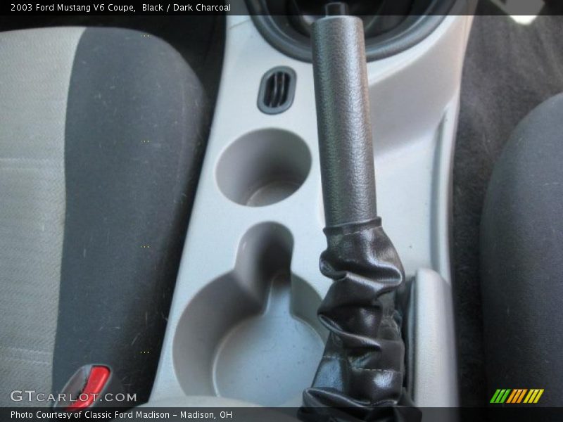 Black / Dark Charcoal 2003 Ford Mustang V6 Coupe