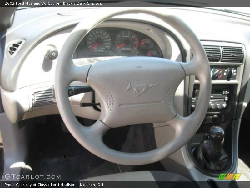 Black / Dark Charcoal 2003 Ford Mustang V6 Coupe