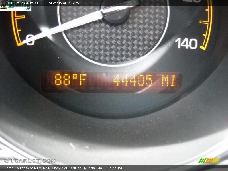 Silver Pearl / Gray 2008 Saturn Aura XE 3.5