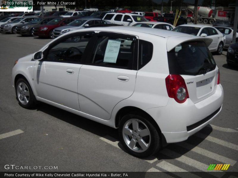 Polar White / Charcoal 2009 Pontiac G3