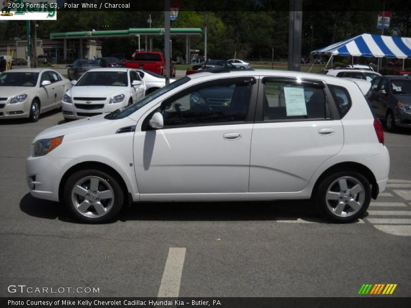 Polar White / Charcoal 2009 Pontiac G3