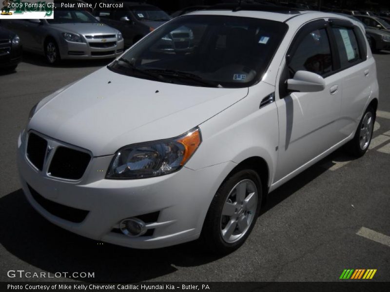 Polar White / Charcoal 2009 Pontiac G3
