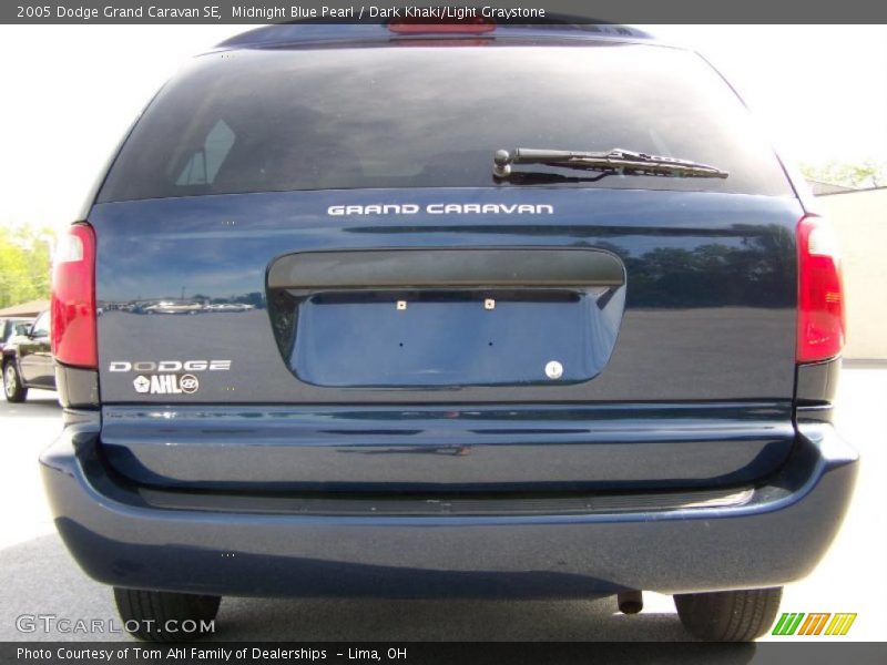 Midnight Blue Pearl / Dark Khaki/Light Graystone 2005 Dodge Grand Caravan SE
