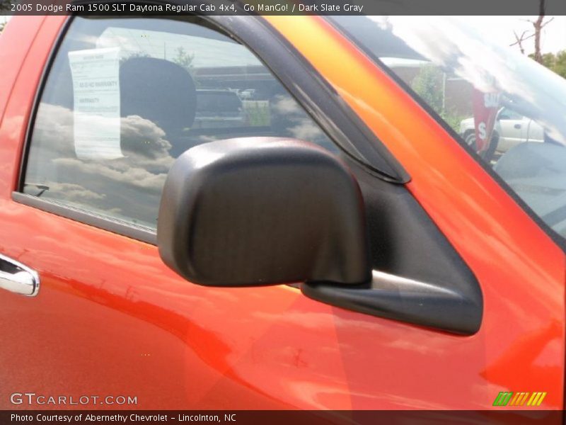 Go ManGo! / Dark Slate Gray 2005 Dodge Ram 1500 SLT Daytona Regular Cab 4x4