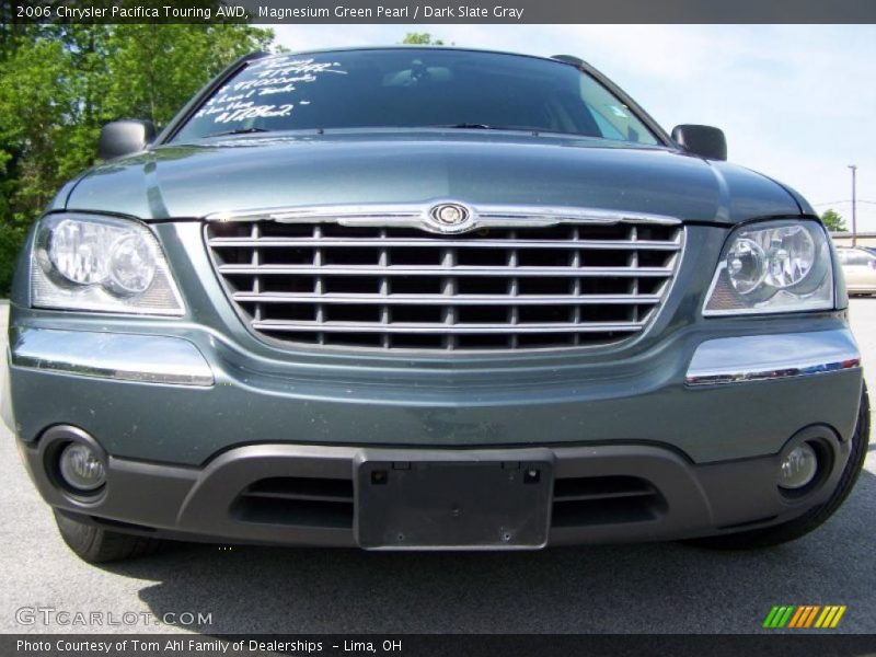 Magnesium Green Pearl / Dark Slate Gray 2006 Chrysler Pacifica Touring AWD
